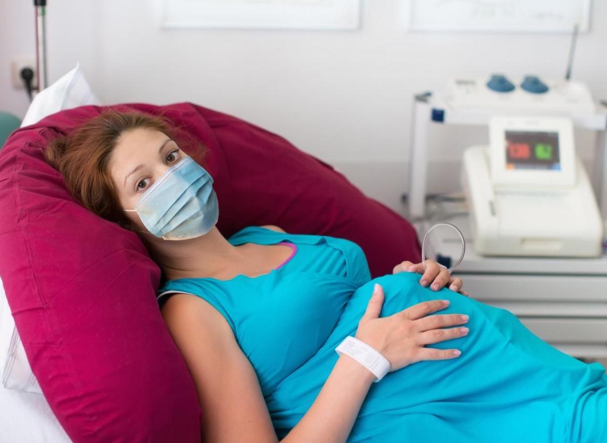 Covid-19 : hausse des hospitalisations de femmes enceintes non vaccinées aux USA