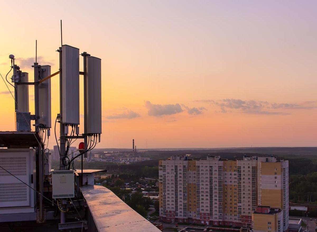 5G : l'ANSES rassure sur l'absence probable de risques de son déploiement