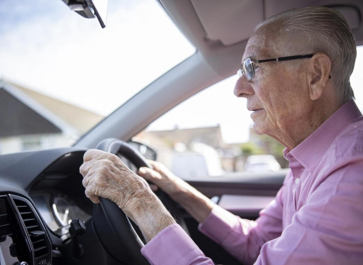 Alzheimer : interdiction de conduire dès les premiers signes de déclin cognitif