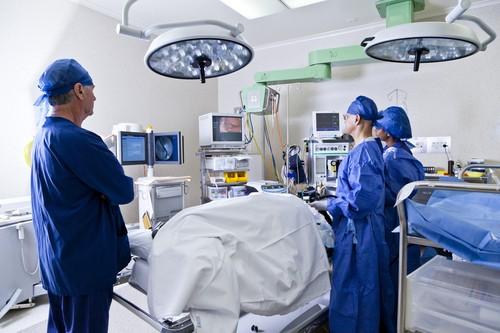Anévrisme de l'aorte : 1er traitement ambulatoire en France