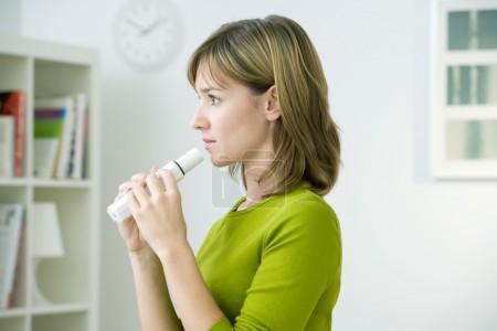 Asthme et test de provocation : poudre d'adénosine plutôt qu'aérosol d'AMP