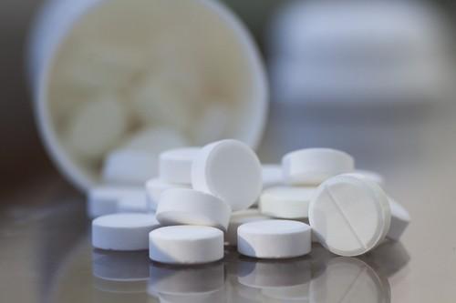 Aspirine en prévention : plus de bénéfices que de risques
