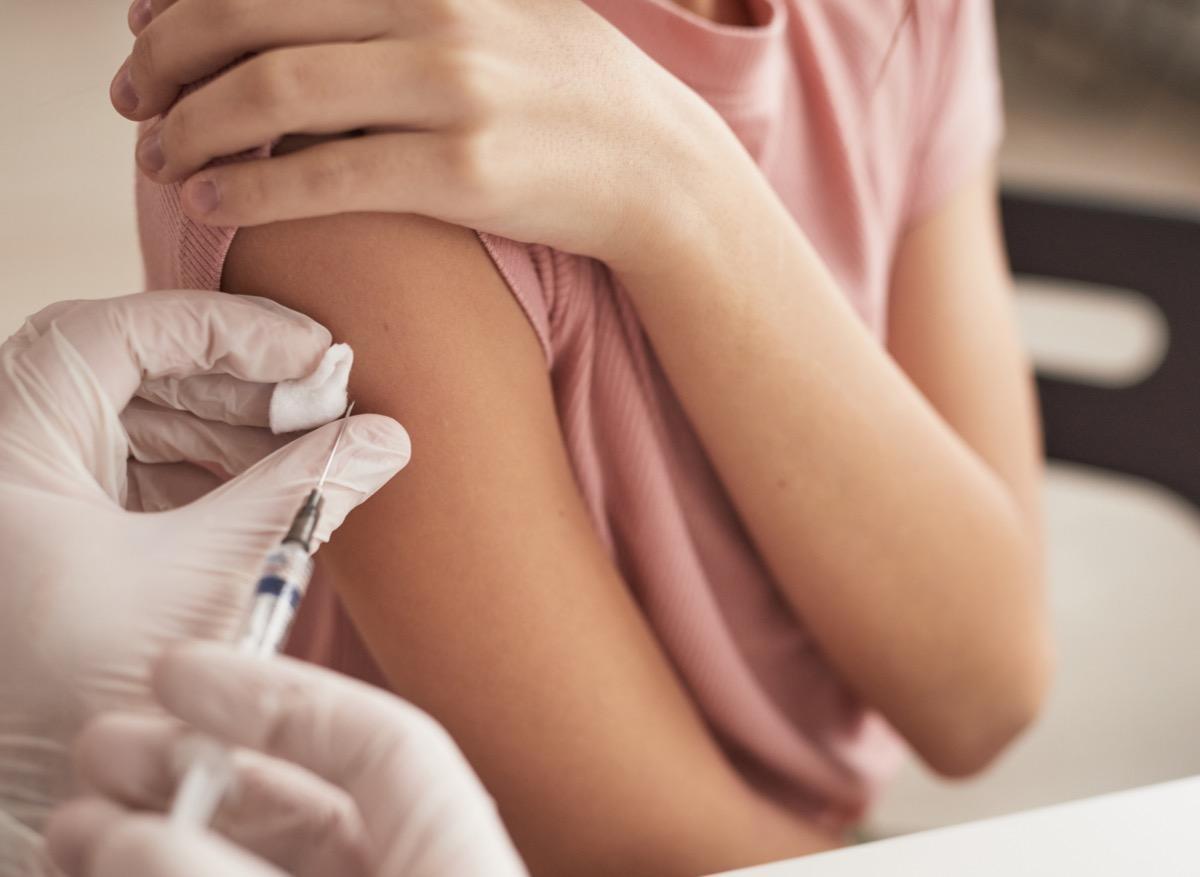 Vaccination : les sages-femmes désormais autorisées à vacciner les enfants 