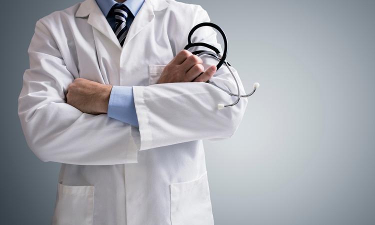 Un tiers des patients sont influencés par la tenue du médecin