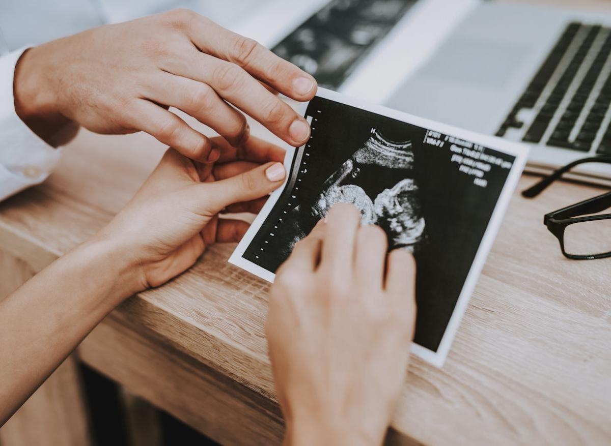  Coronavirus : transmission fœtale et jeunes enfants