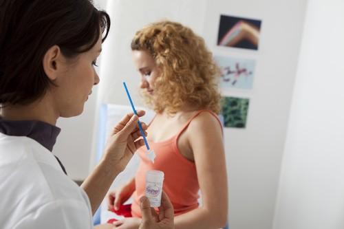 Cancer du col de l’utérus : l'INCa  préconise un dépistage par invitation