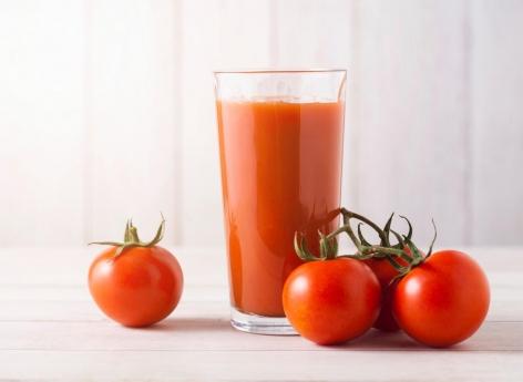 Risque cardiovasculaire : le jus de tomate aurait de nombreux bénéfices
