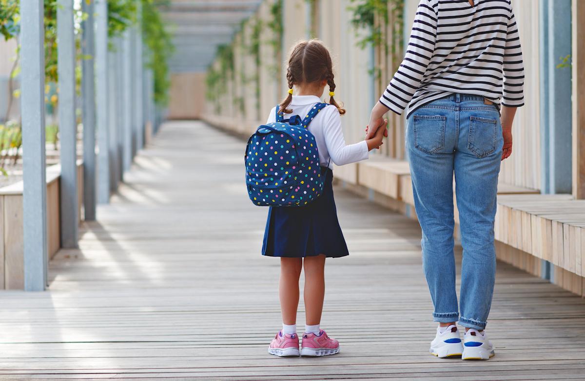 Phobie scolaire : quel est le profil et le devenir des enfants touchés ?