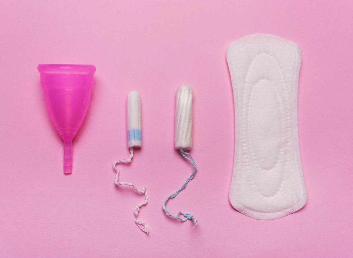 Tampons et choc toxique : les nouvelles recommandations de l'Anses 