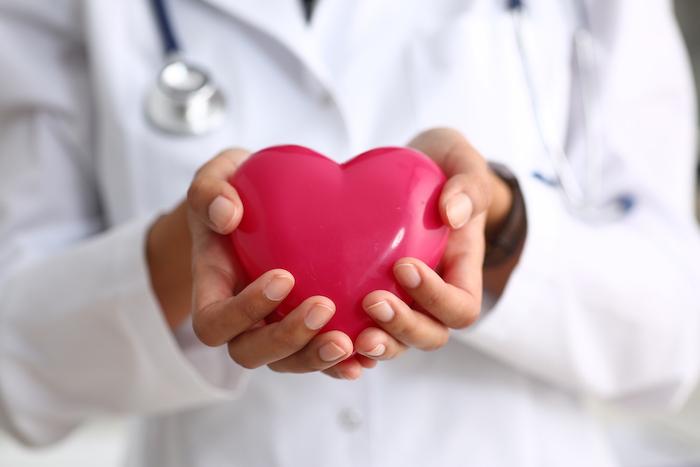 Insuffisance cardiaque : intérêt potentiel des inhibiteurs du SGLT2, même en l’absence de diabète