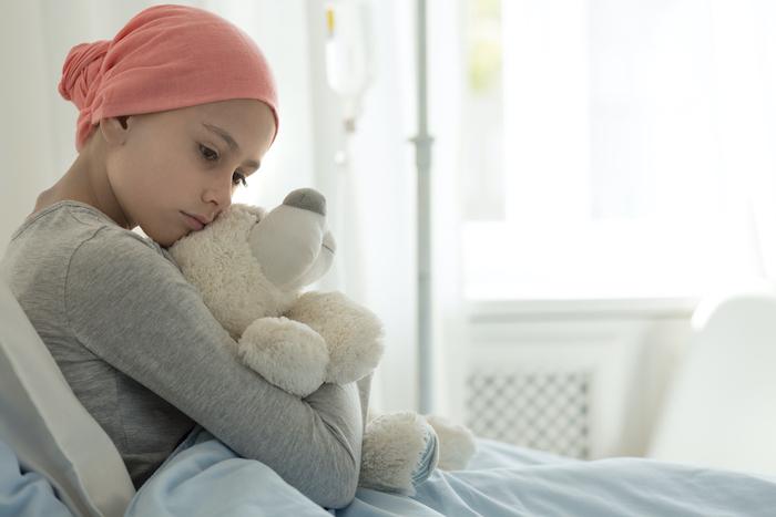 Cancers de l’enfance : potentialisation du risque de cancer du sein ultérieur avec les anthracyclines