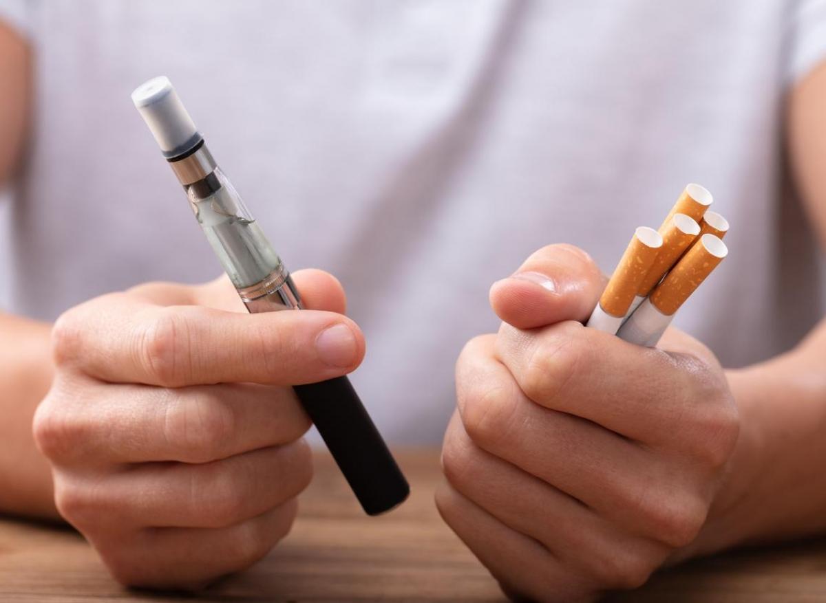 AVC : un risque accru chez les fumeurs de cigarettes électroniques 
