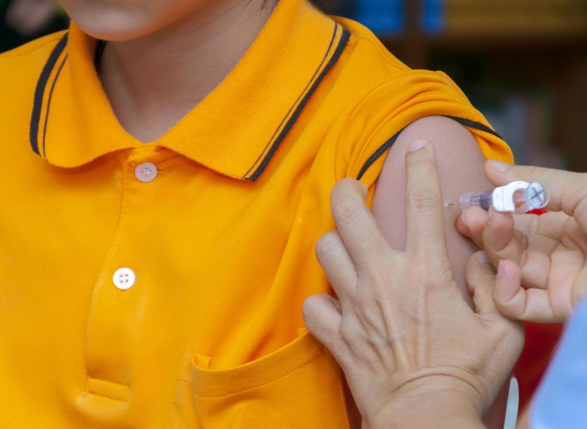 Papillomavirus : le ministère de la Santé recommande la vaccination des garçons