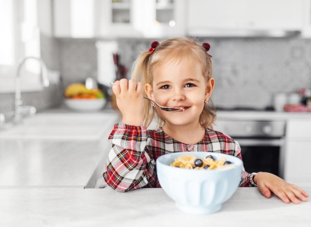 Aliments ultra-transformés : que contiennent vraiment les céréales du petit déjeuner ? 