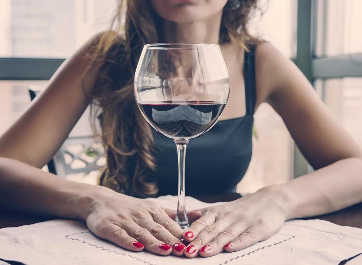 Alcool : plus d'un verre par jour réduit l'espérance de vie selon l'OCDE