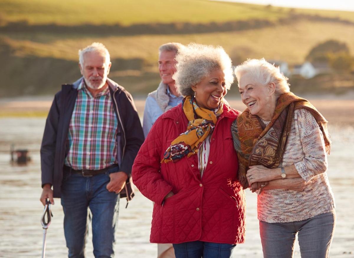 Ostéoporose : une activité physique modérée réduit les chutes des femmes âgées