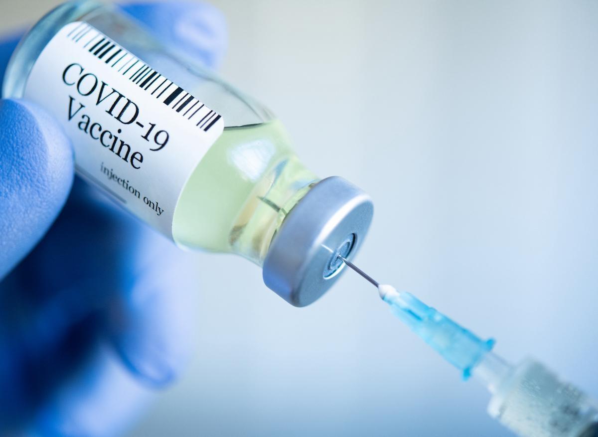 Vaccins anti-covid à ARNm : une large étude très rassurante sur les effets secondaires