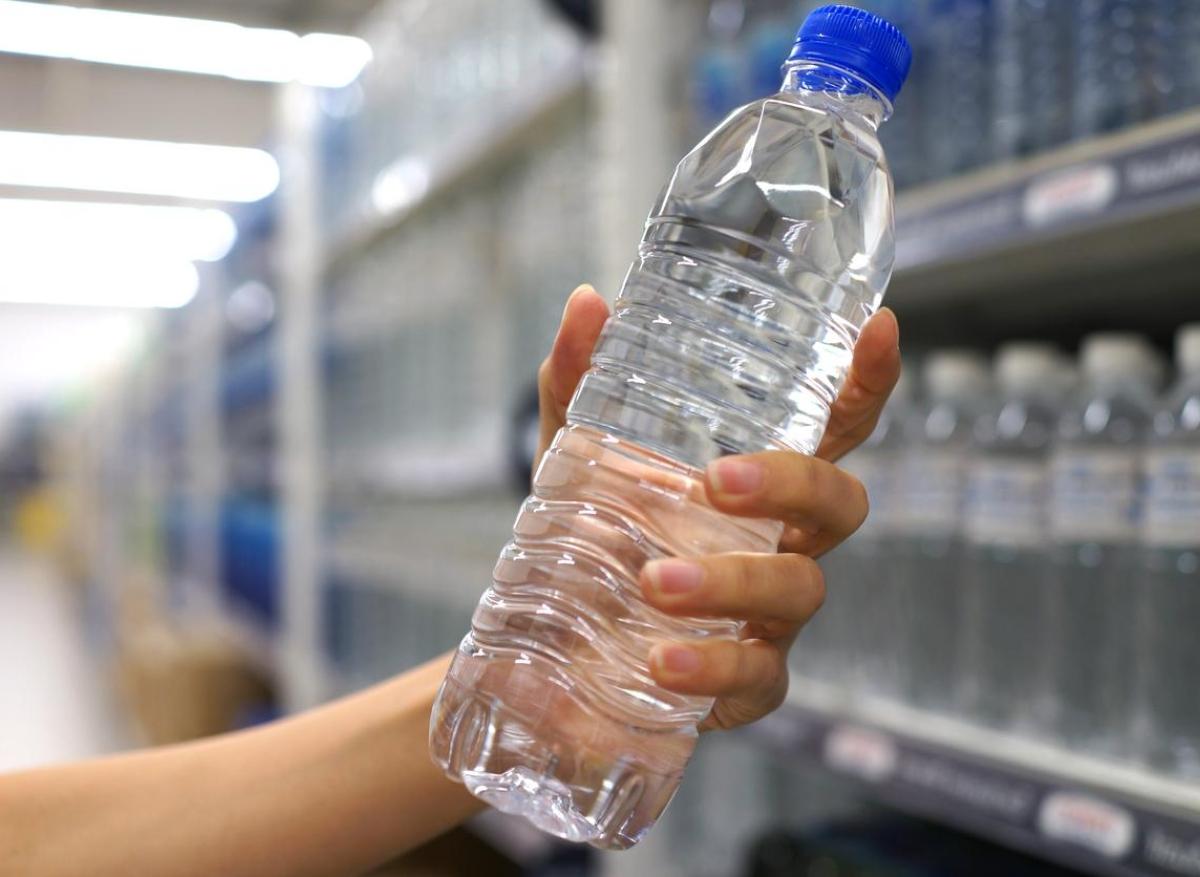 Pollution : du microplastique dans l'eau de boisson selon une ONG