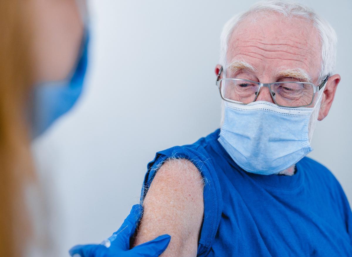 Variant delta : plus contagieux et cinq millions de seniors non-vaccinés