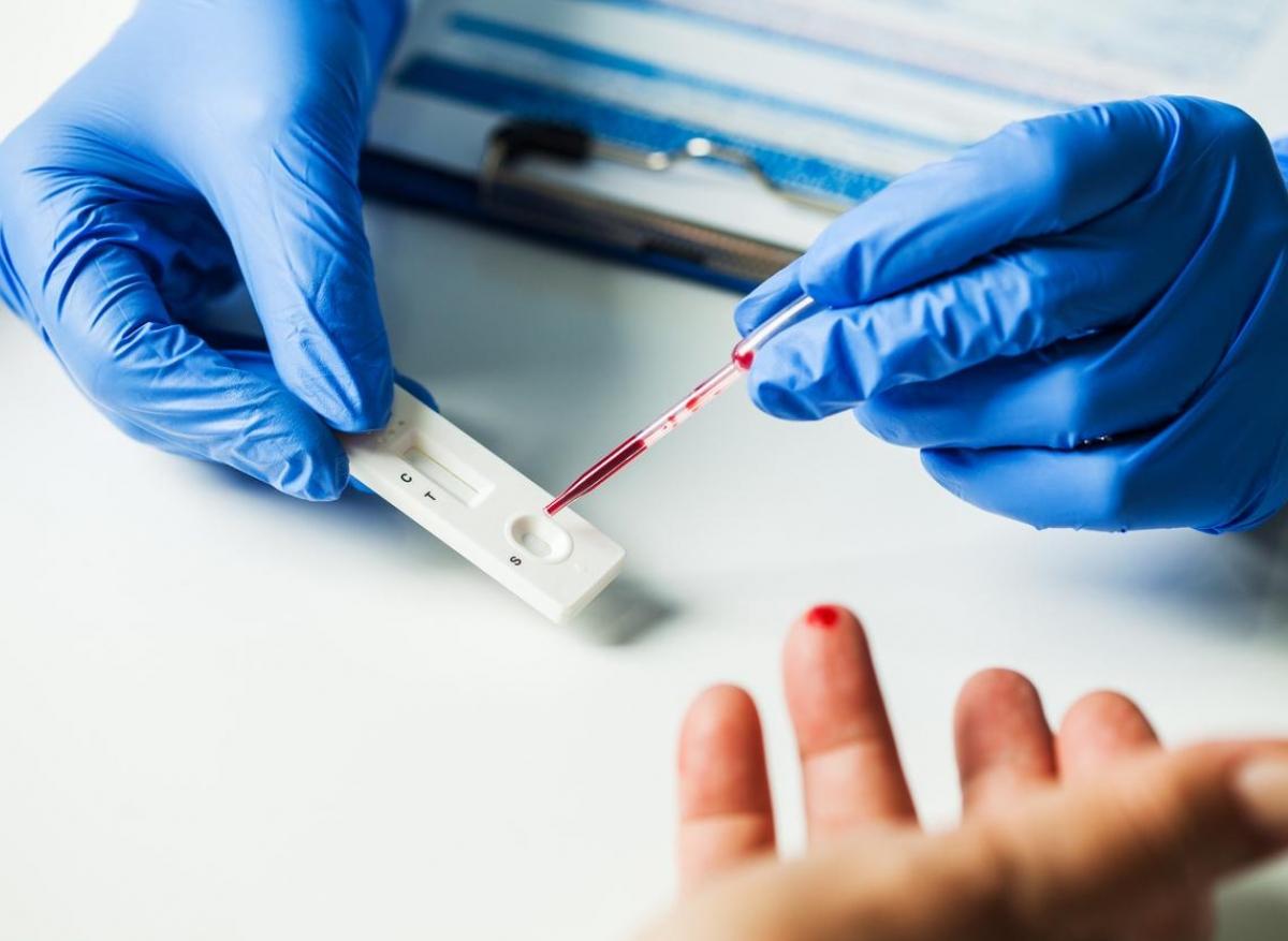 Covid-19 : les tests rapides pour éviter une seconde dose de vaccin