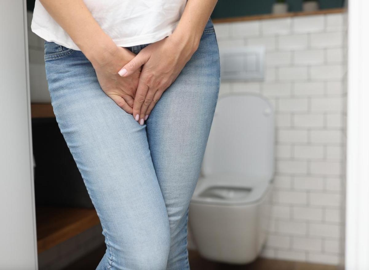 Incontinence urinaire et prolapsus : l’ANSM suspend la vente de plusieurs implants 