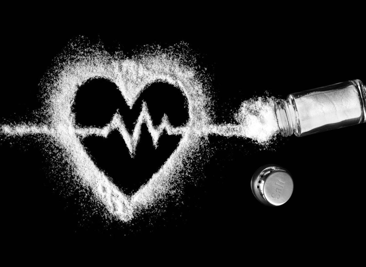 Insuffisance cardiaque : régime sans sel ou peu salé ?