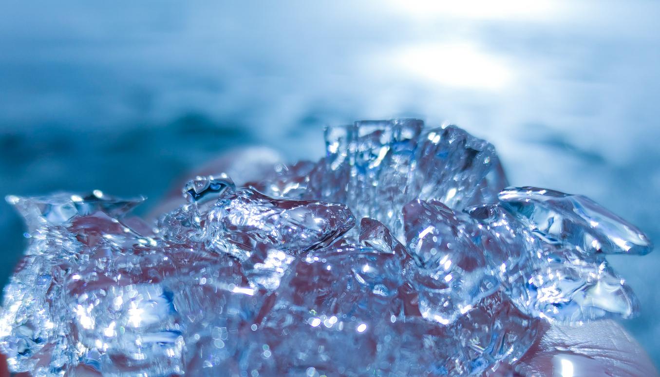 Coup de chaleur : pourquoi les réanimateurs plongent-ils certains patients dans une baignoire à 4 °C ? 