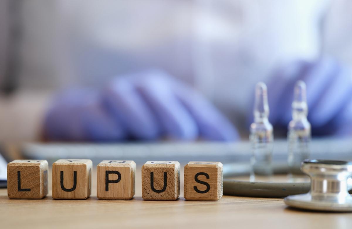 CRP : l’une de ses formes réduit la réponse interféron de type 1 dans le lupus