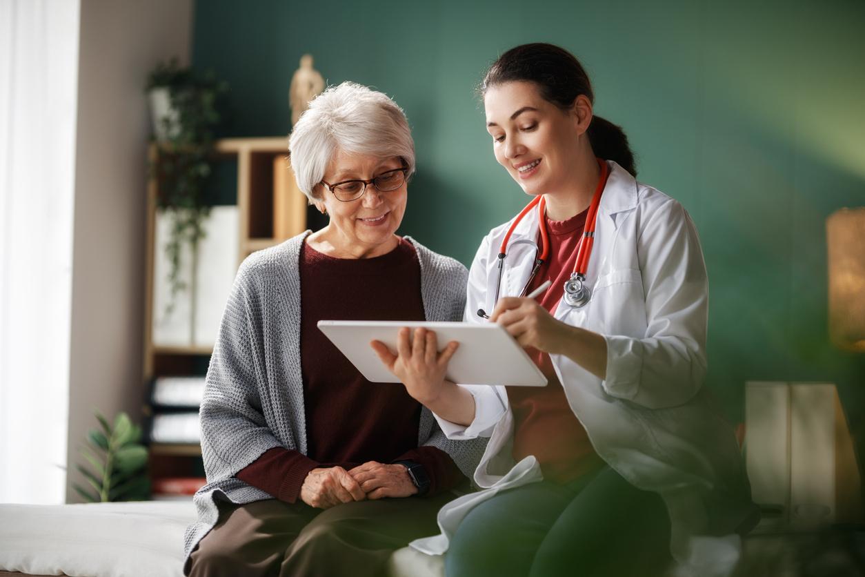 Statines : réduction des évènements cardiovasculaire mais pas de bénéfice sur la survie chez les patients de plus de 70 ans 