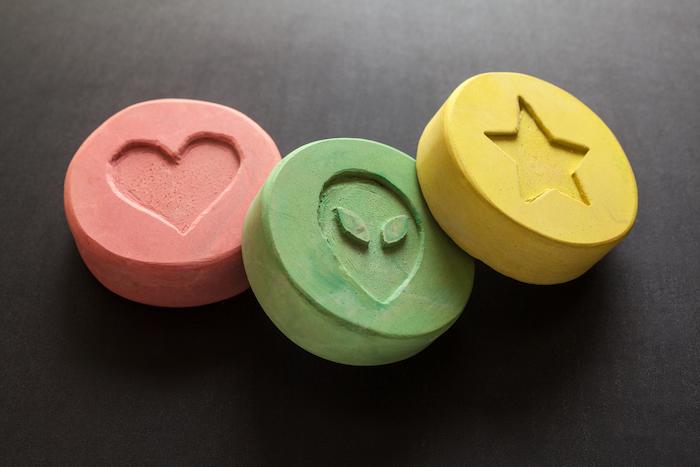MDMA :  la drogue aurait un incroyable potentiel pour traiter le stress post-traumatique