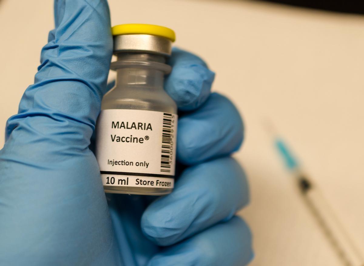 Paludisme : l’OMS approuve un vaccin chez les enfants