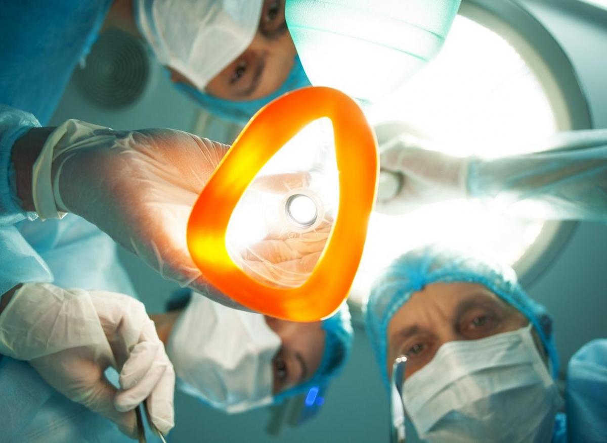Fracture de la hanche : l’anesthésie générale aussi sûre que la péridurale