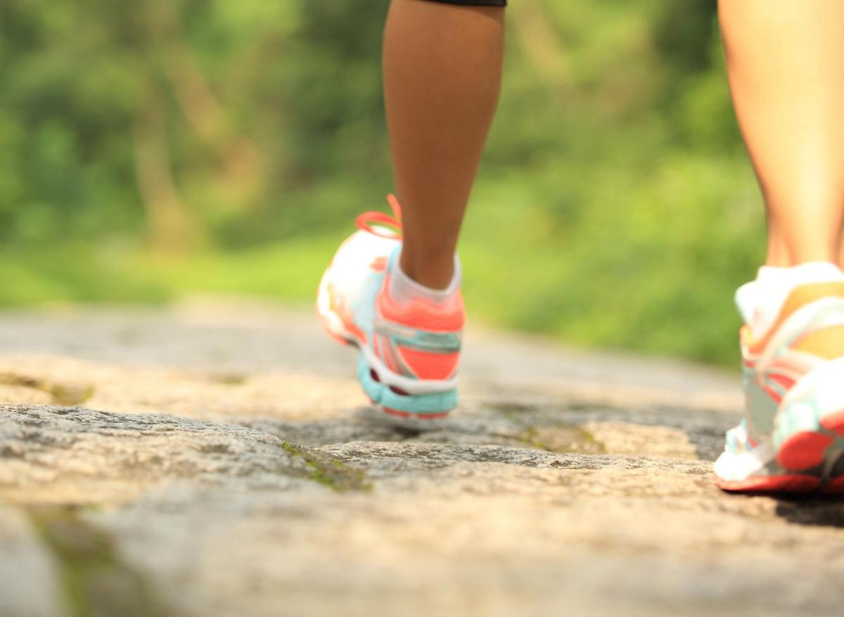 Risque cardiovasculaire : le nombre de pas et la cadence de la marche comptent