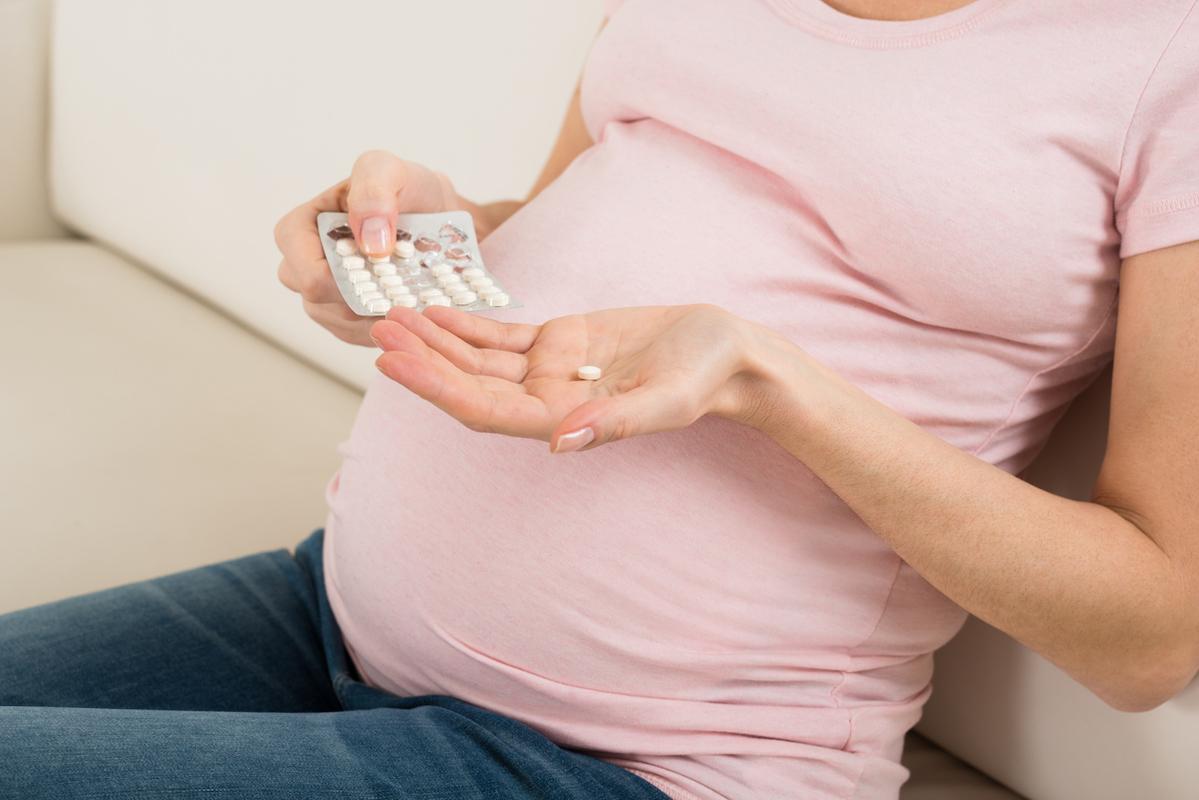 Grossesse et antiacides : les IPP majorent le risque infectieux jusque dans le post-partum