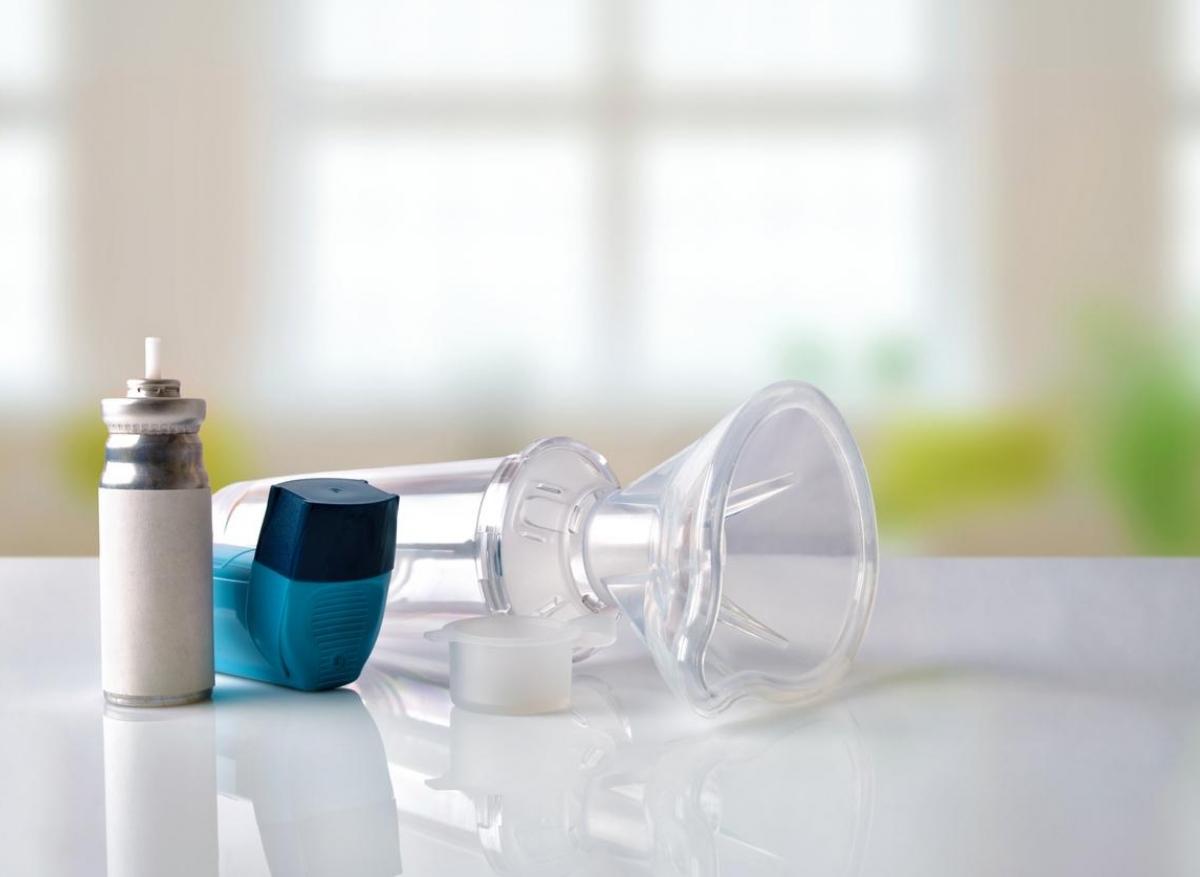 Asthme de l'enfant : le surpoids réduit l'effet des corticoïdes inhalés