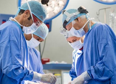 Transplantation cardiaque : délai allongé et première française au CHU de Lille