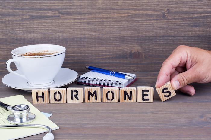 Déficience cognitive légère : l'hormonothérapie ralentit le déclin cognitif des femmes ménopausées 