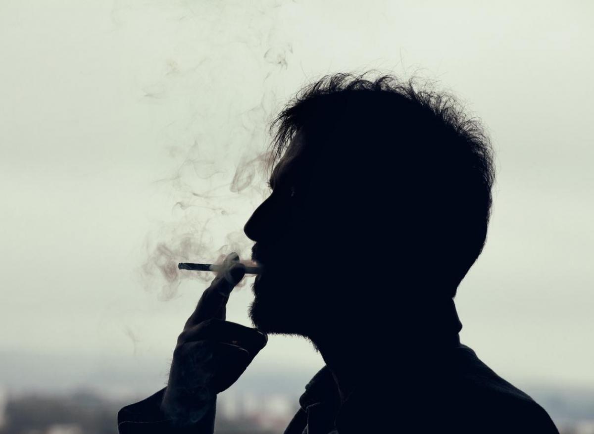 Tabac : pour la première fois, le nombre de fumeurs masculins a diminué