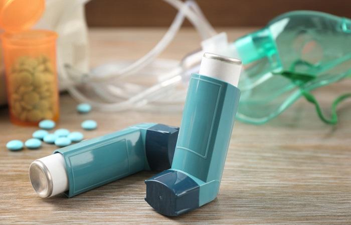Asthme : l'adhésion au traitement de fond doit être certaine pour évaluer les traitements d'appoint