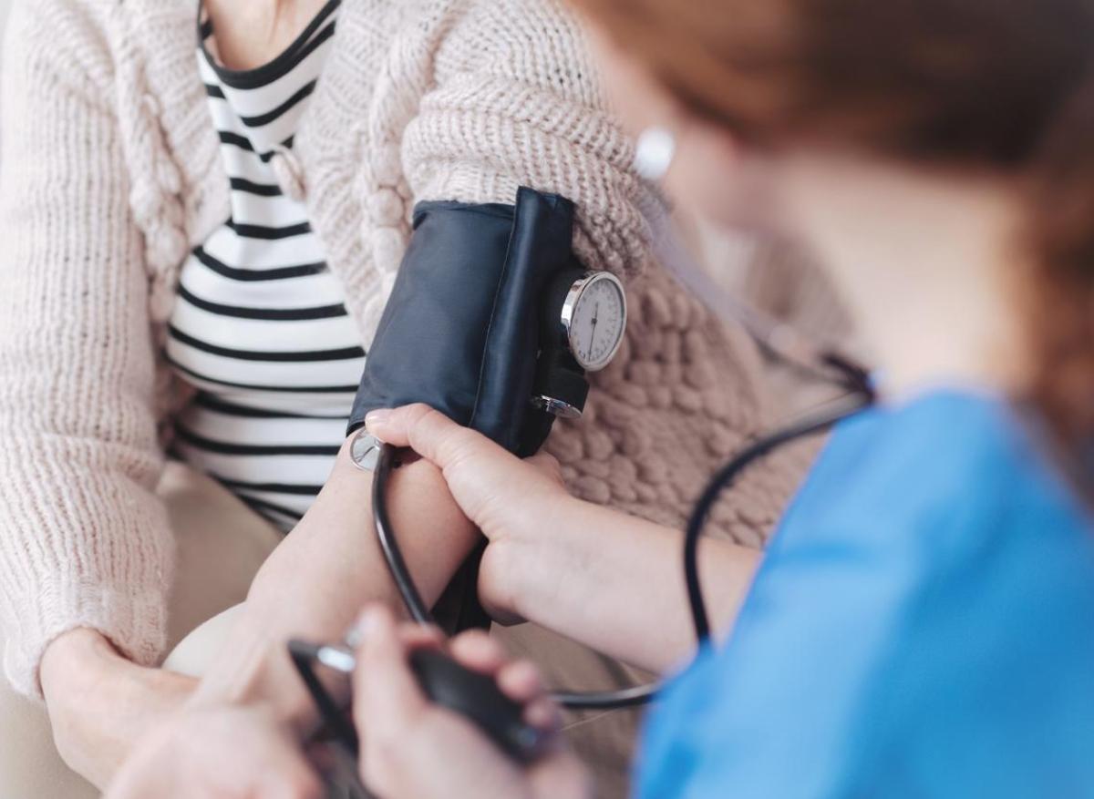 Hypertension : associée à un déclin cognitif et au risque de démence