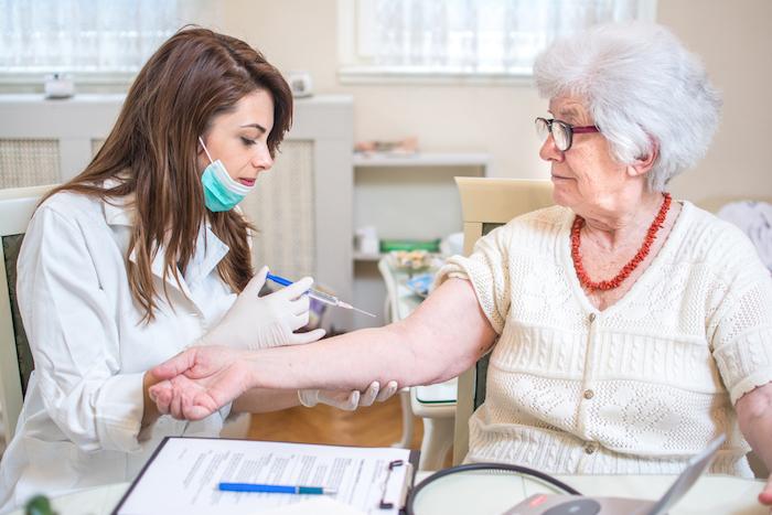 Grippe, rougeole, coqueluche : Agnès Buzyn signe une charte pour inviter les professionnels de santé à se vacciner