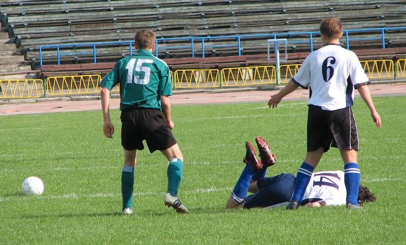 Mort subite : un footballeur raconte comment il y en a réchappé 