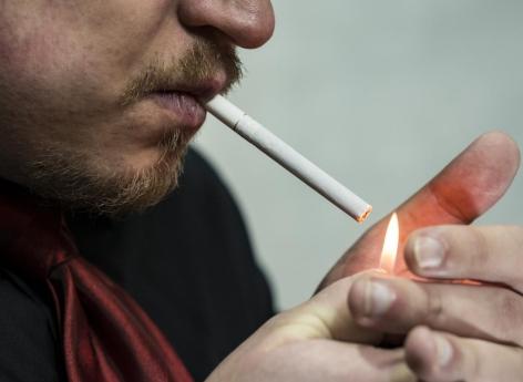 Santé : le tabac chauffé est aussi toxique que les cigarettes