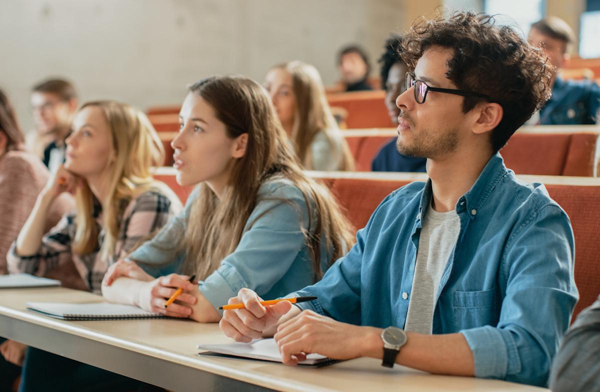 Étudiants en médecine et Présidentielles : ils attendent des réponses concrètes