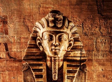 Toutânkhamon : une malédiction du pharaon de cause microbienne ?
