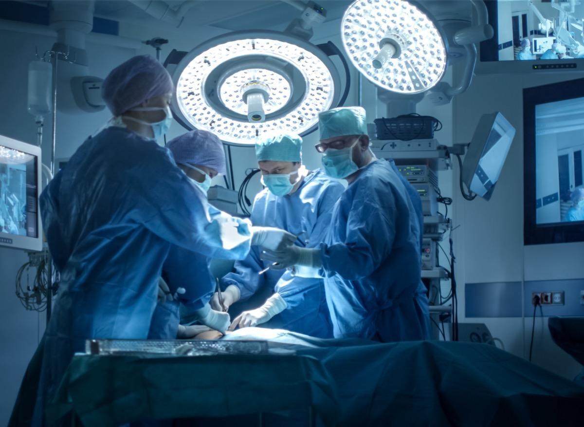 Carmat : premier cœur artificiel implanté hors étude clinique 