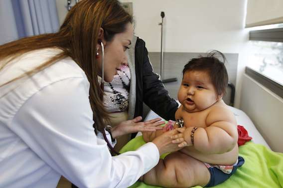 Obésité de l'enfant : l'OMS s'adresse aux gouvernements 