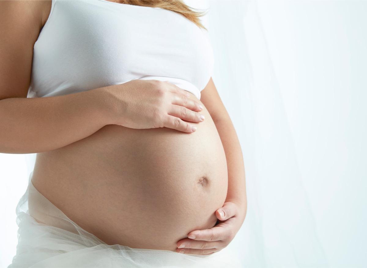 Pollution intérieure : les femmes enceintes surexposées aux cancérigènes 
