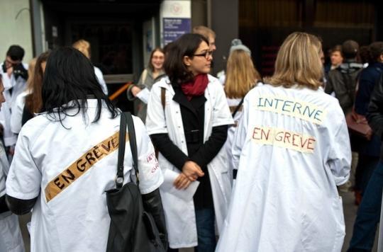 Grève des internes : une réforme inachevée qui obérera la qualité des soins