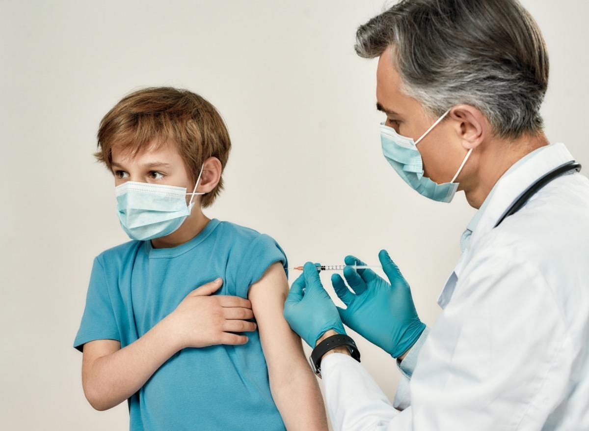 Retard vaccinal chez les enfants : un risque de catastrophe selon l’OMS